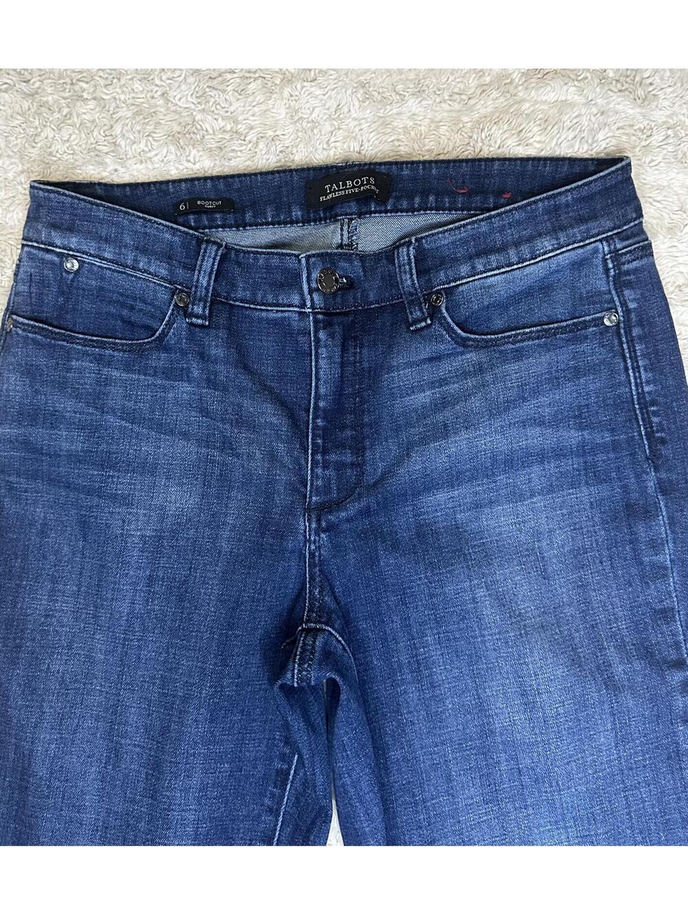 Talbots Flawless Five Pocket bootcut curvy medium wash denim jeans Size 6 - Picture 2 of 7